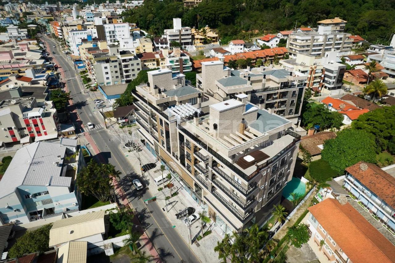 304 Bl 02 - WaldGarten Bombinhas - 50m do Mar e Frente Avenida - Condomínio de Alto Padrão - Piscina - Academia - Salão de jogos Exterior foto